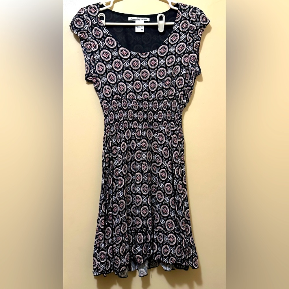 Pattern scoop neck dress